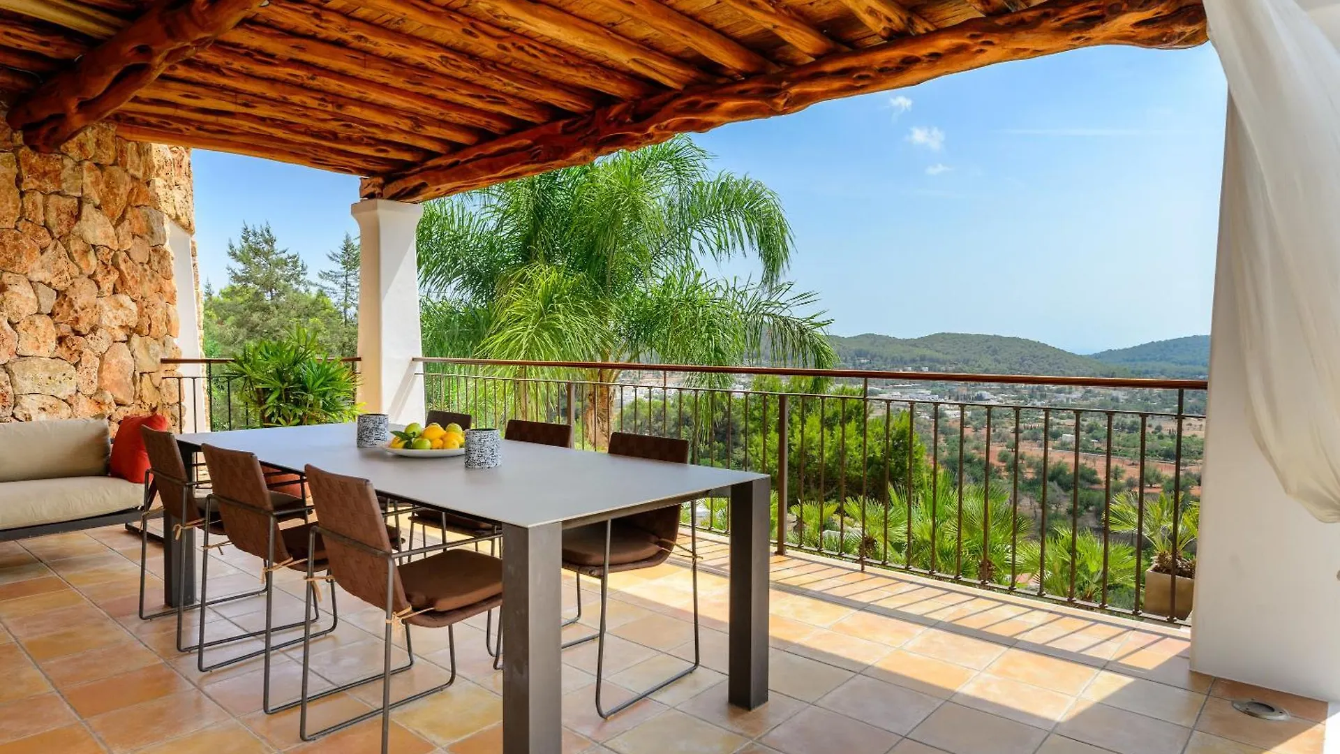 Llosas De Dalt Sant Carles de Peralta Villa
